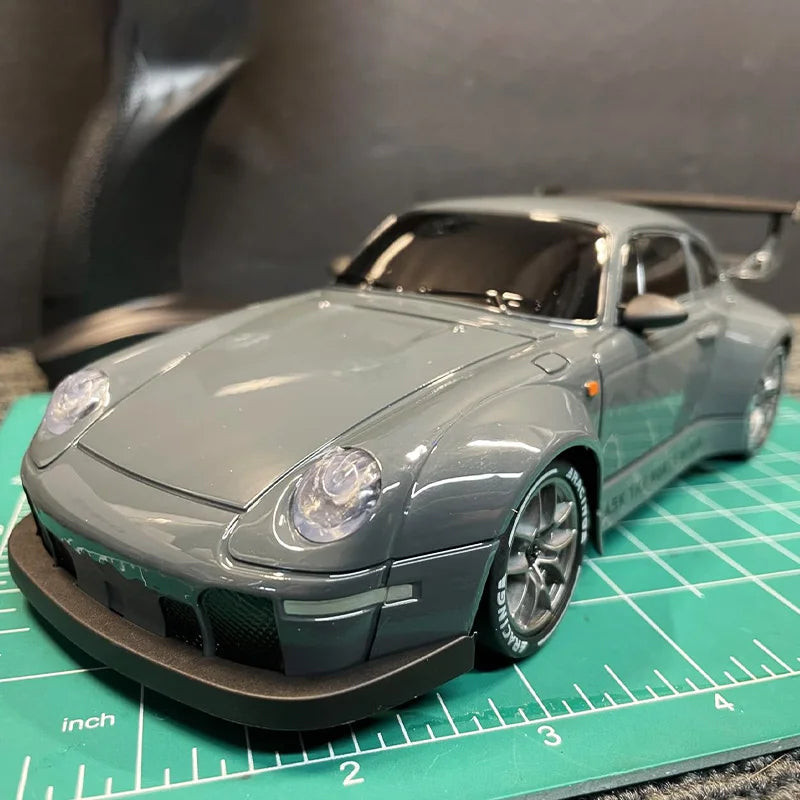 Coche RC Drift Porsche 911 1:24 Estilo Deportivo 20 km/h con Luces LED y Neumáticos Extra