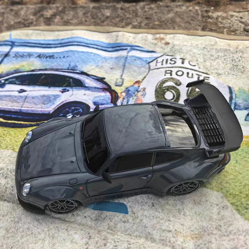 Coche RC Drift Porsche 911 1:24 Estilo Deportivo 20 km/h con Luces LED y Neumáticos Extra